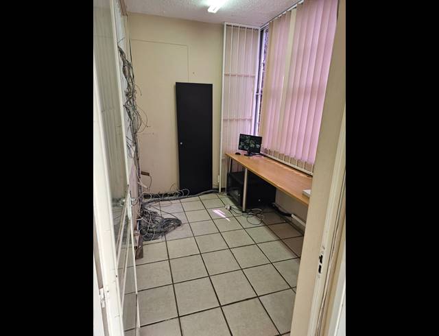 70M² OFFICE FOR SALE IN NELSPRUIT EXT 2